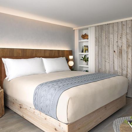 1 Hotel Торонто Екстериор снимка